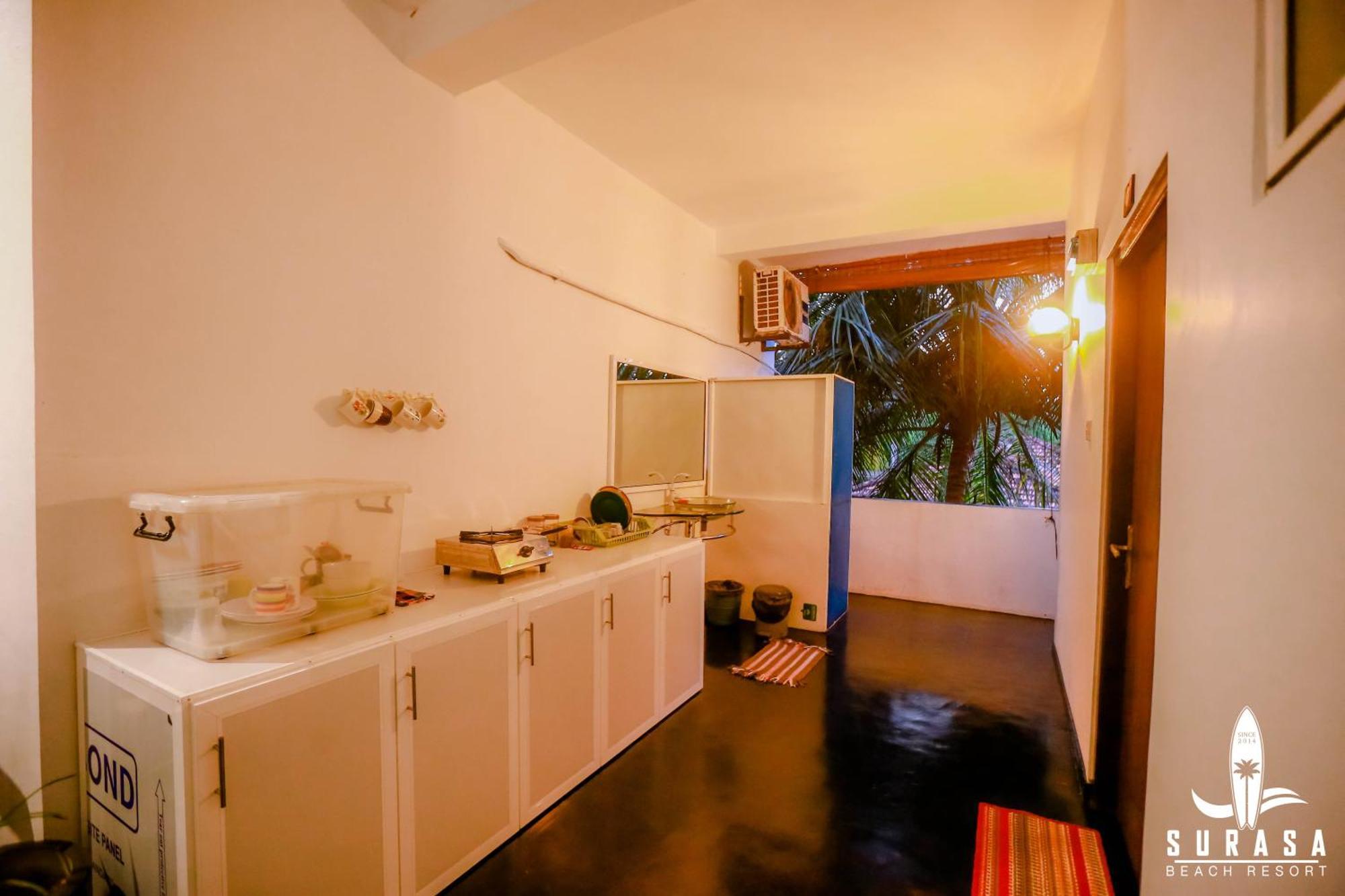 Surasa Beach Resort Weligama Exterior foto