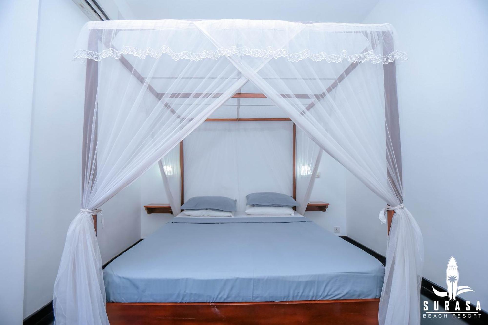 Surasa Beach Resort Weligama Exterior foto